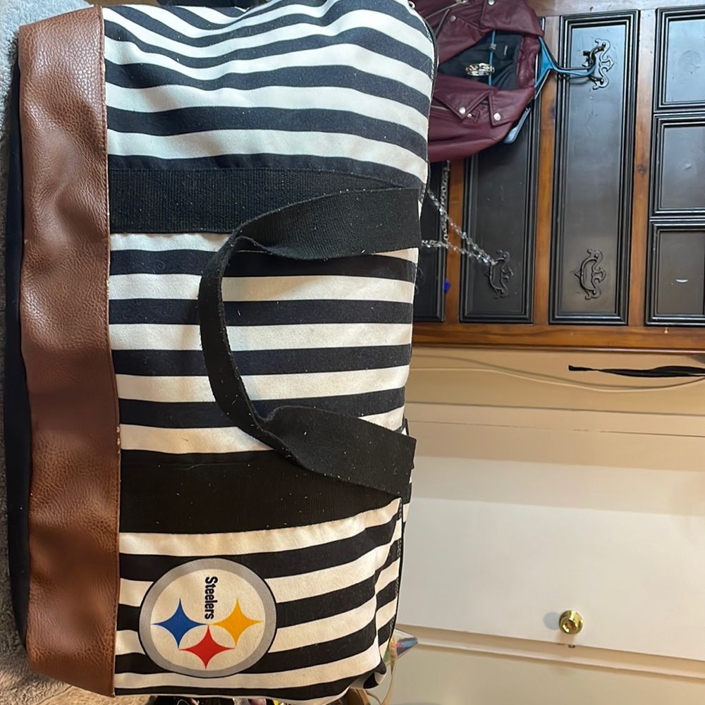 Steeler duffle bag 💼